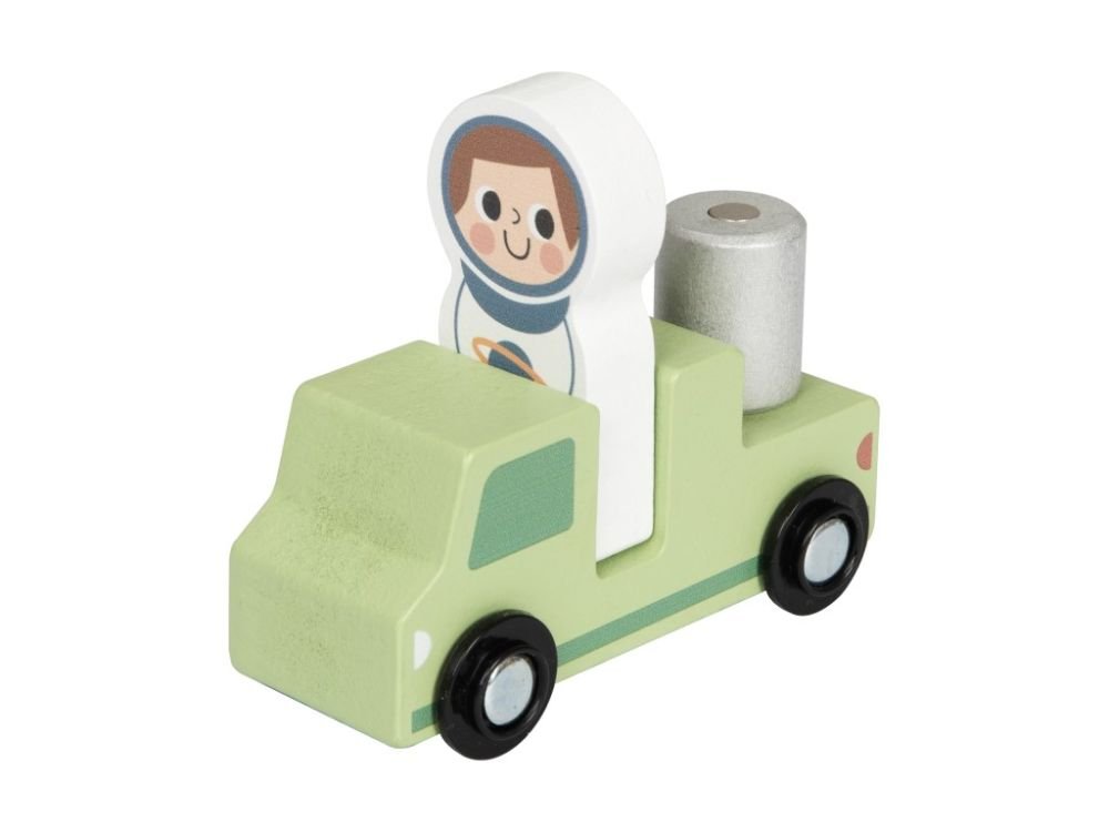 Medinė kosminė bazė su raketa