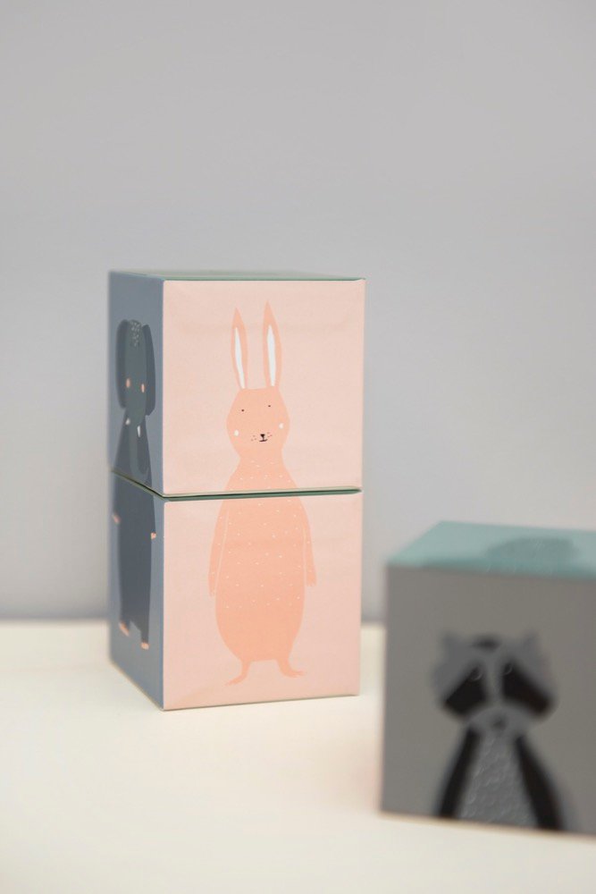 Kubelių gyvūnų dėlionė mažiesiems