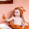 Rankšluostis su gobtuvu – Ponas Lapinas