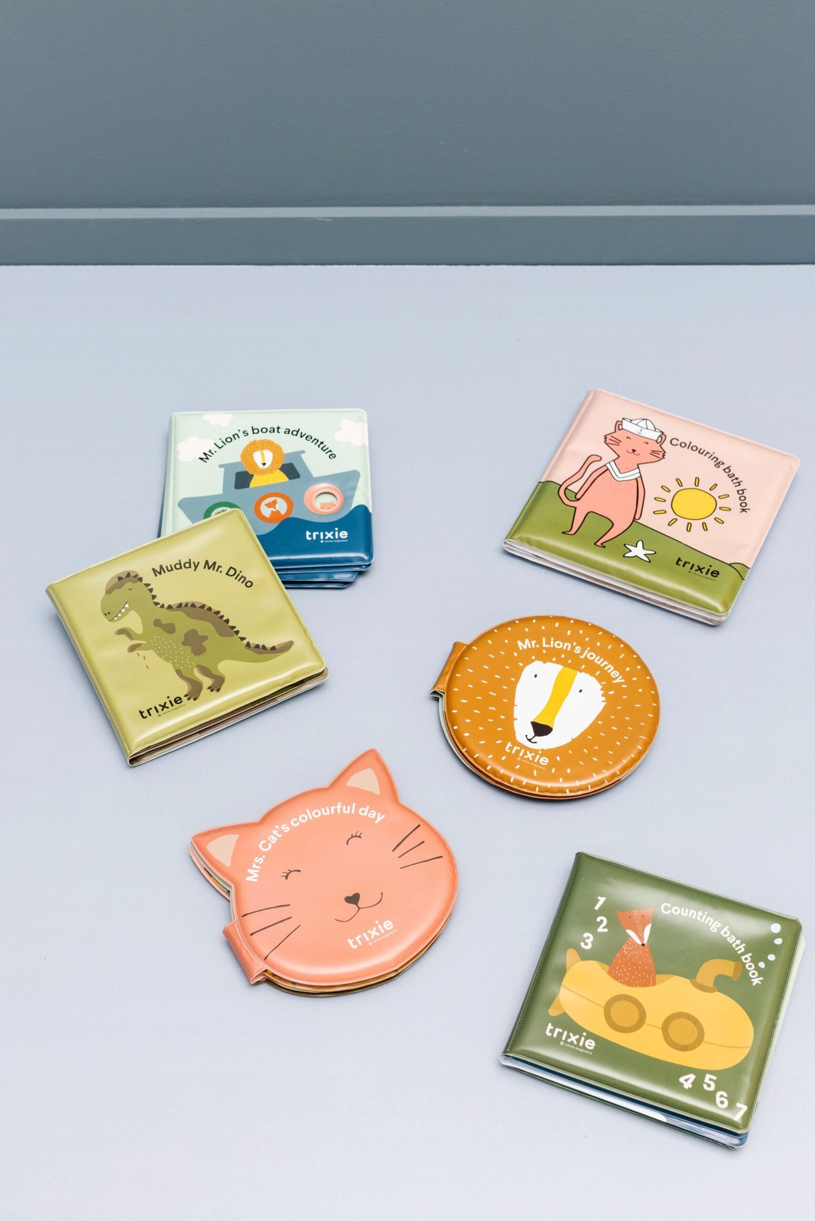 Spalvinimo knygelė - Katinas ir draugai