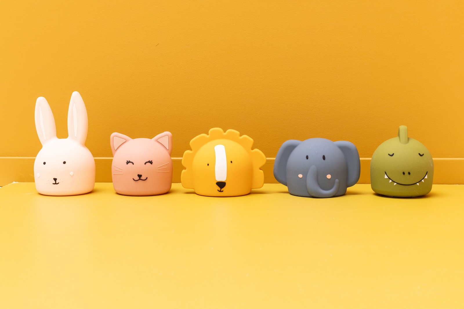 Silikoninė naktinė lemputė – Triušis